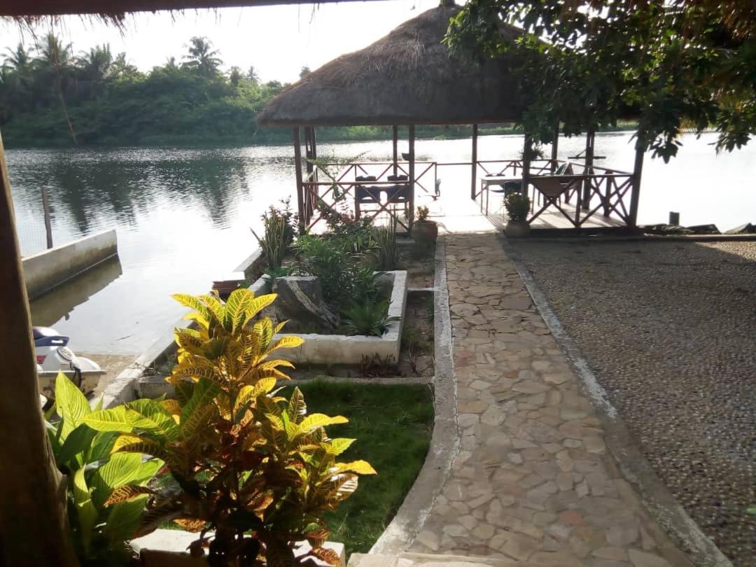 L'S Place Big Ada Bagian luar foto