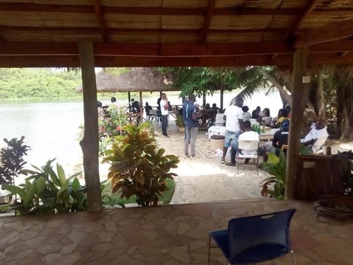 L'S Place Big Ada Bagian luar foto